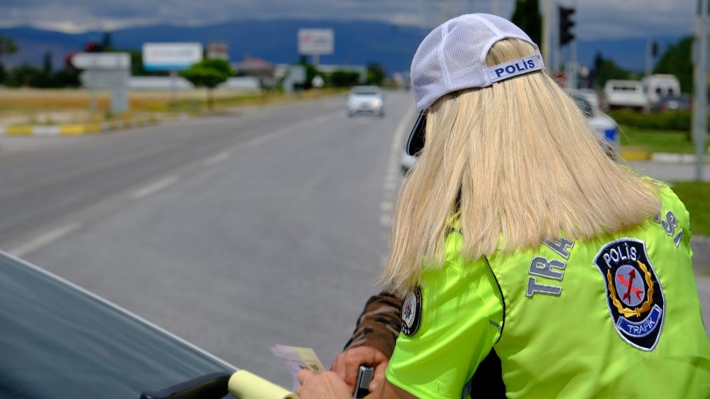 Bin 925 araç sürücüsüne ceza yazıldı