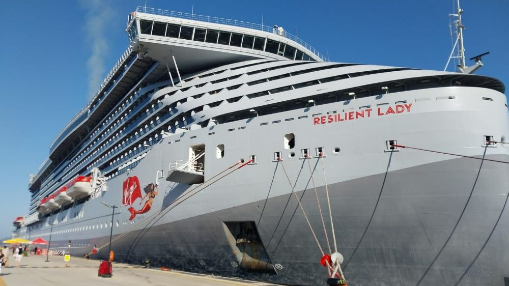  Bodrum'a 2 bin 556 yolcu getirdi