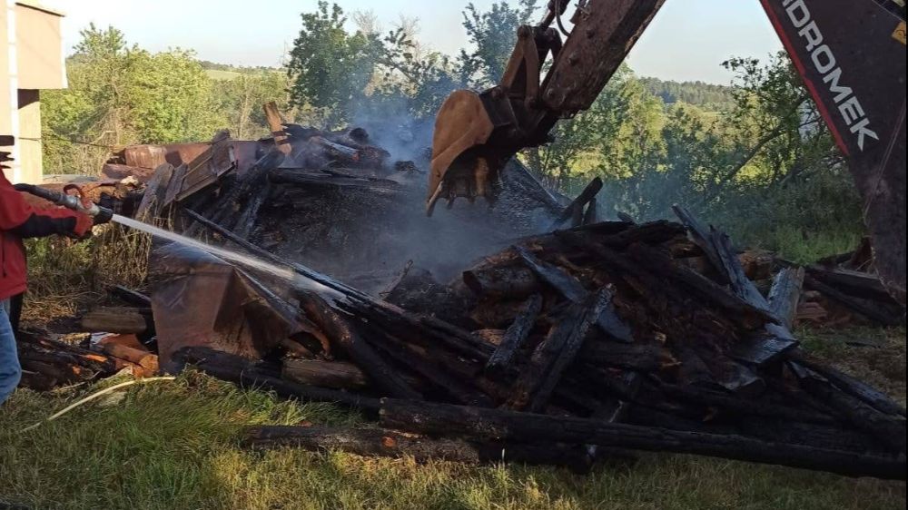 Bolu'da ahşap samanlık küle döndü