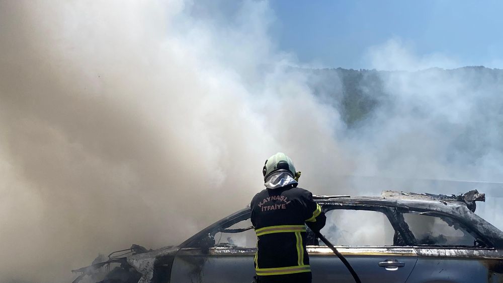 Bolu Dağı geçişinde otomobil küle döndü