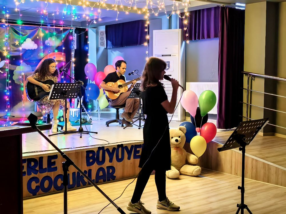 Bucak BİLSEM’den duygulara dokunan gece “Hayallerle büyüyen çocuklar”