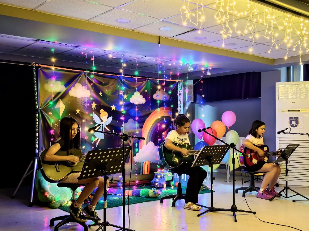 Bucak BİLSEM’den duygulara dokunan gece “Hayallerle büyüyen çocuklar”