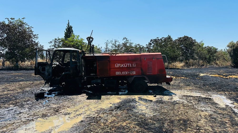 Bucak'ta arazi yangını itfaiye aracına sıçradı! 