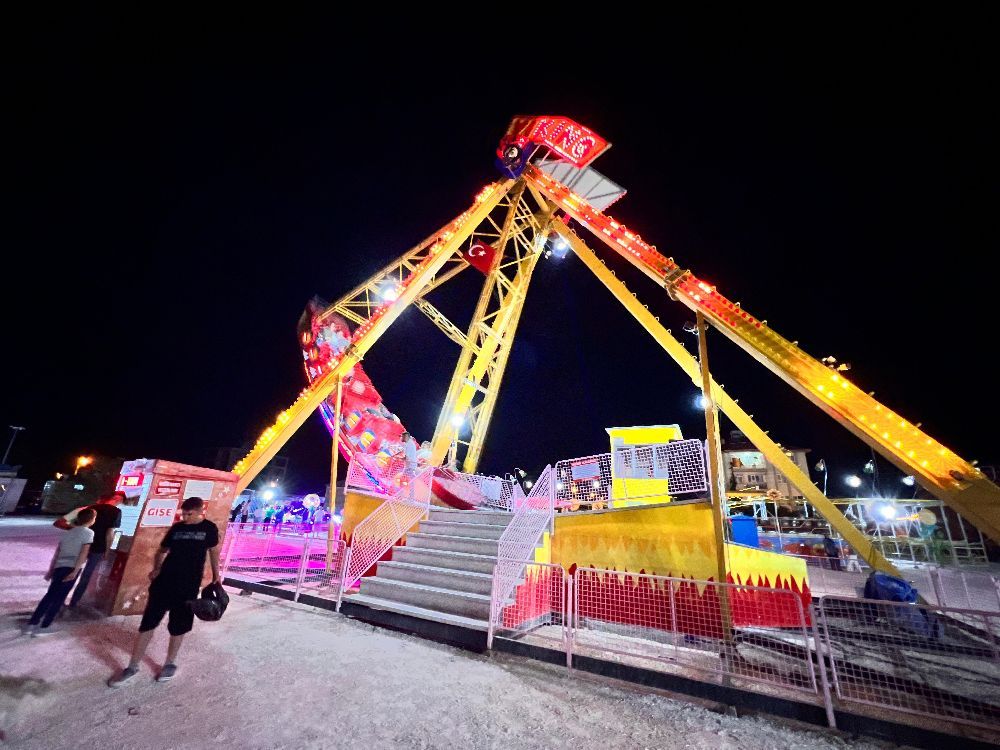 Bucak’ta eğlence başlıyor! Murat Lunapark bayramda hizmete açılıyor