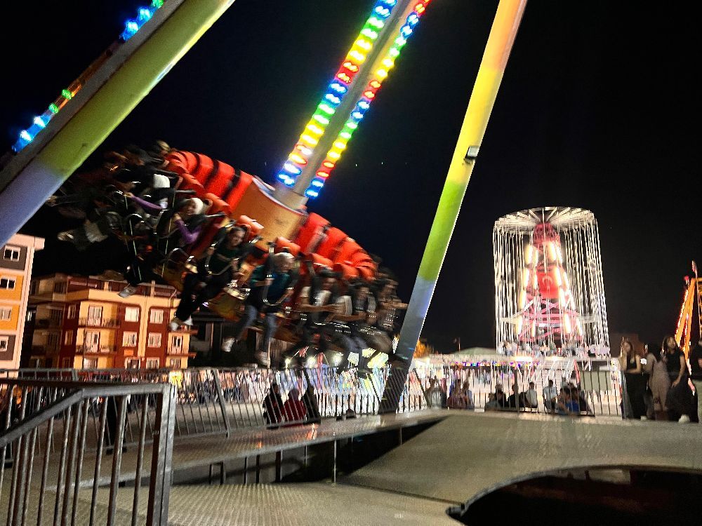 Bucak’ta eğlence başlıyor! Murat Lunapark bayramda hizmete açılıyor