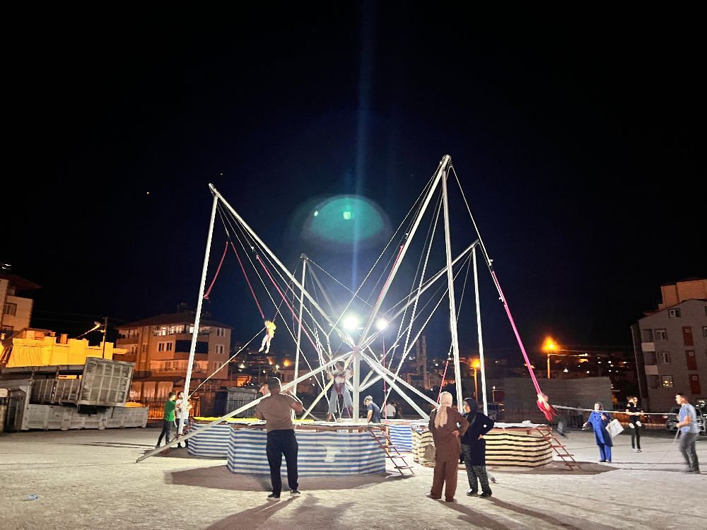 Bucak’ta eğlence başlıyor! Murat Lunapark bayramda hizmete açılıyor