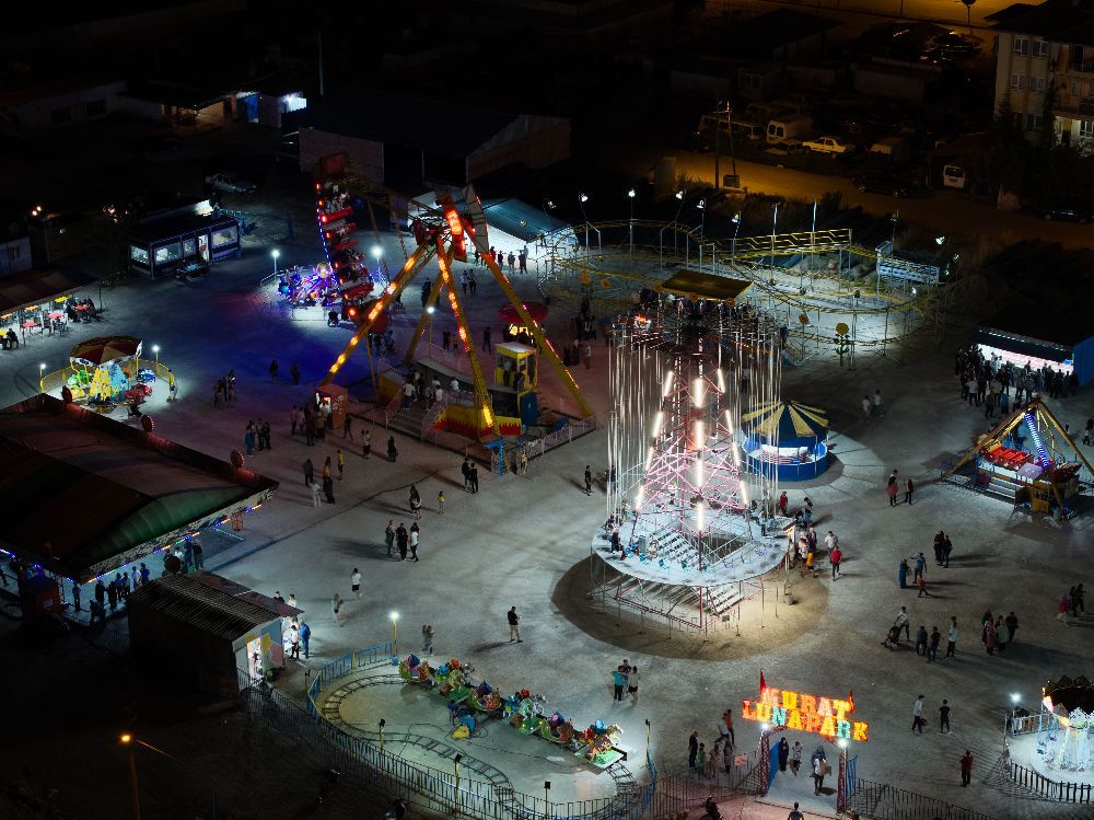 Bucak’ta eğlence başlıyor! Murat Lunapark bayramda hizmete açılıyor