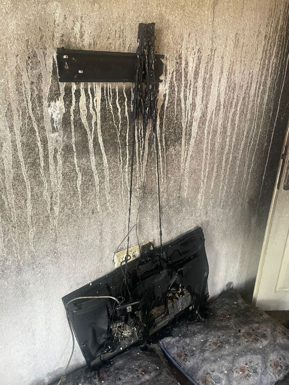 Burdur’da müstakil evde yangın paniği Alevler son anda kontrol altına alındı