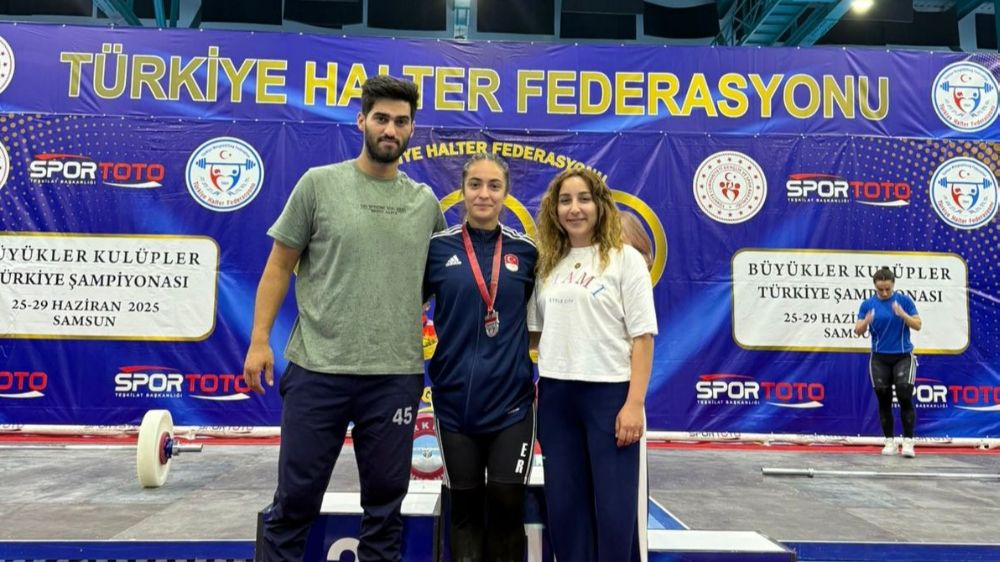 Buse Er'den Türkiye 2'nciliği