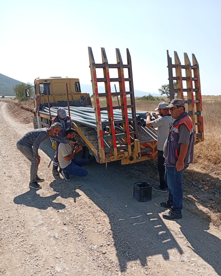 Çavdır'da belediye ekipleri sahada durmaksızın çalışıyor