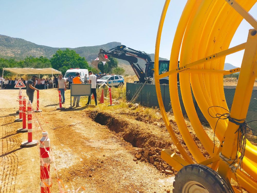 Çeltikçi'de beklenen çalışma başladı! Bu kış doğalgaz yanacak