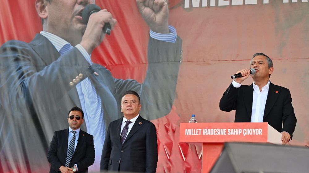  CHP Genel Başkanı Özel: "Antalya milletin kalesidir"