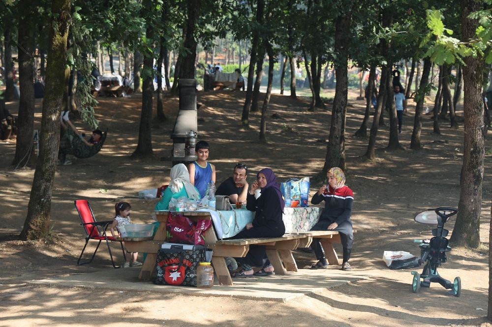  Cuma Köy Mesire Alanına "Güzide Orman Kafe" açıldı