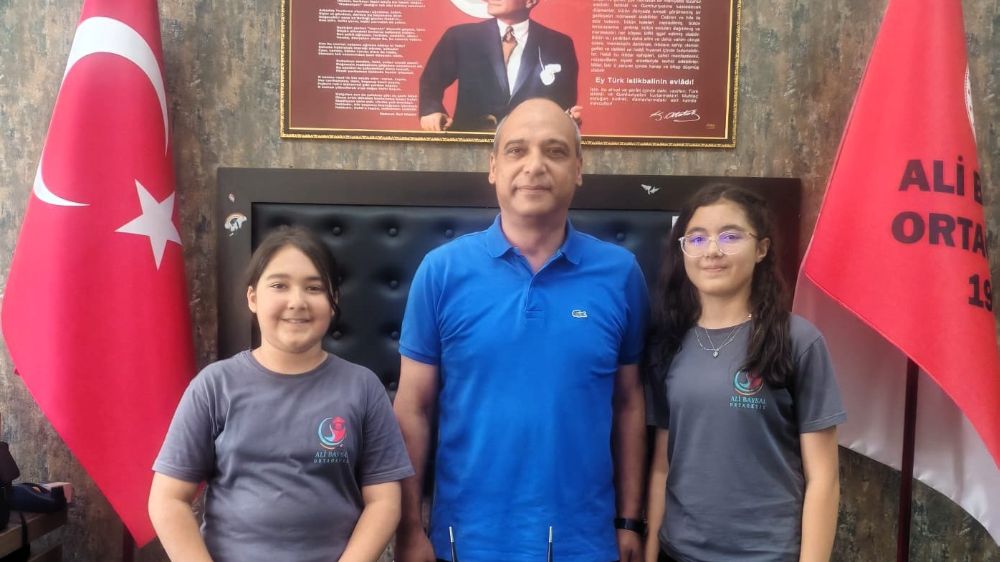 Denizli’de Bursluluk Sınavında 2 Türkiye 1.’si çıkardı