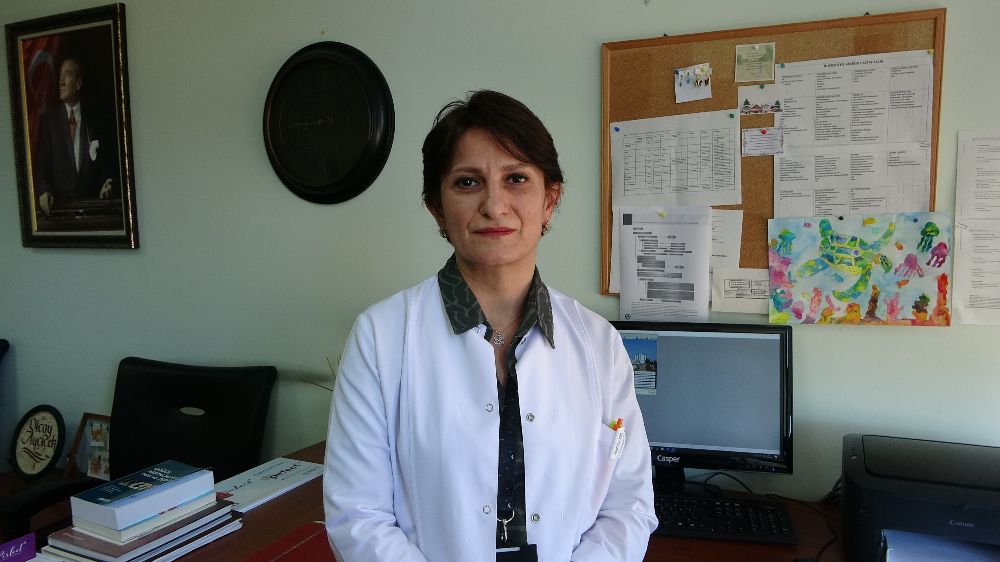 Dr. Öğretim Üyesi Olcay Ayçiçek: "Dünyada her yıl ortalama 230 bin kişi, Türkiye'de ise 600-bin arası kişi suda boğularak hayatını kaybediyor"