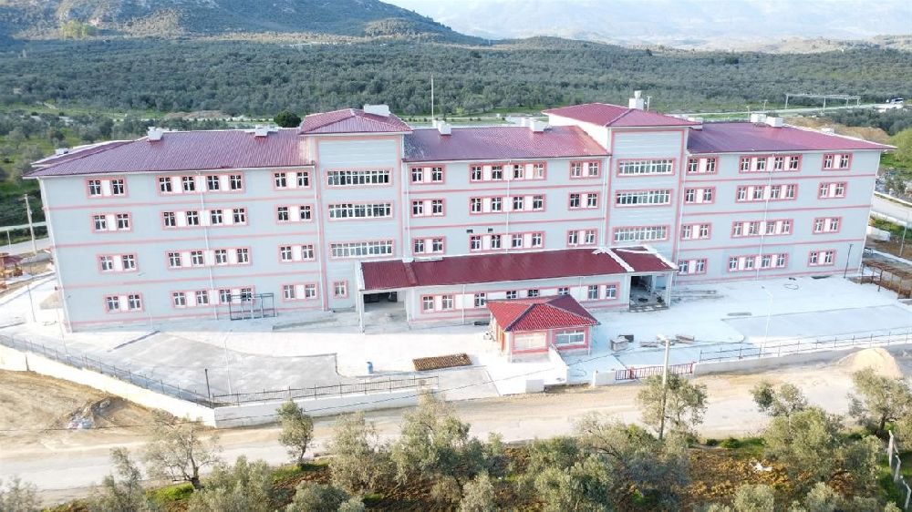 Edremit'te KYK yurdu tamamlandı