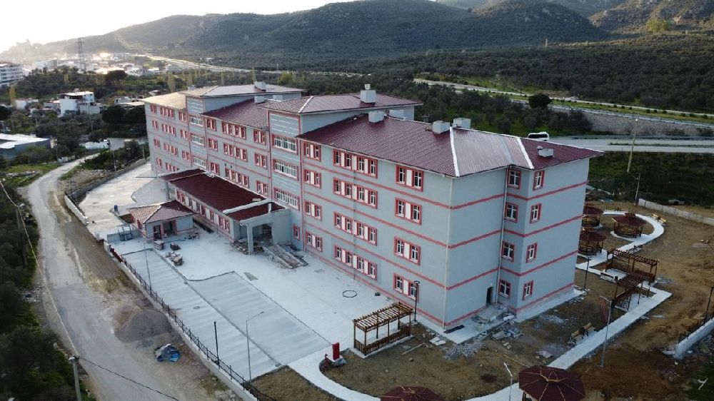 Edremit'te KYK yurdu tamamlandı