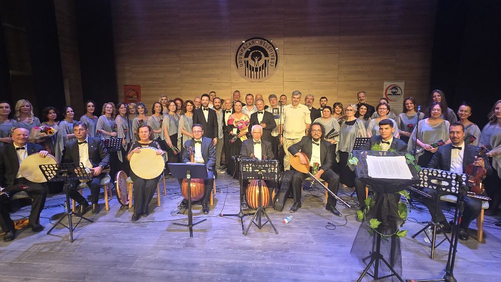 Eskişehir’de Zodyak Ezgiler Türk Müziği Konseri yoğun ilgiyle izlendi