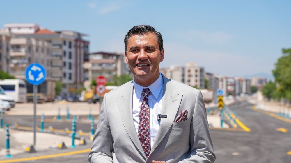  Ferdi Zeyrek’in adı Muratpaşa’da bir parkta yaşayacak