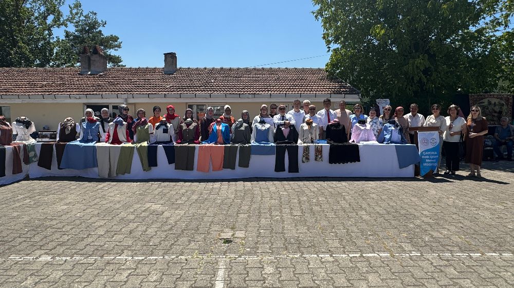 Güzelyaka köyünde kursiyerlerin ürettikleri ürünler sergilendi