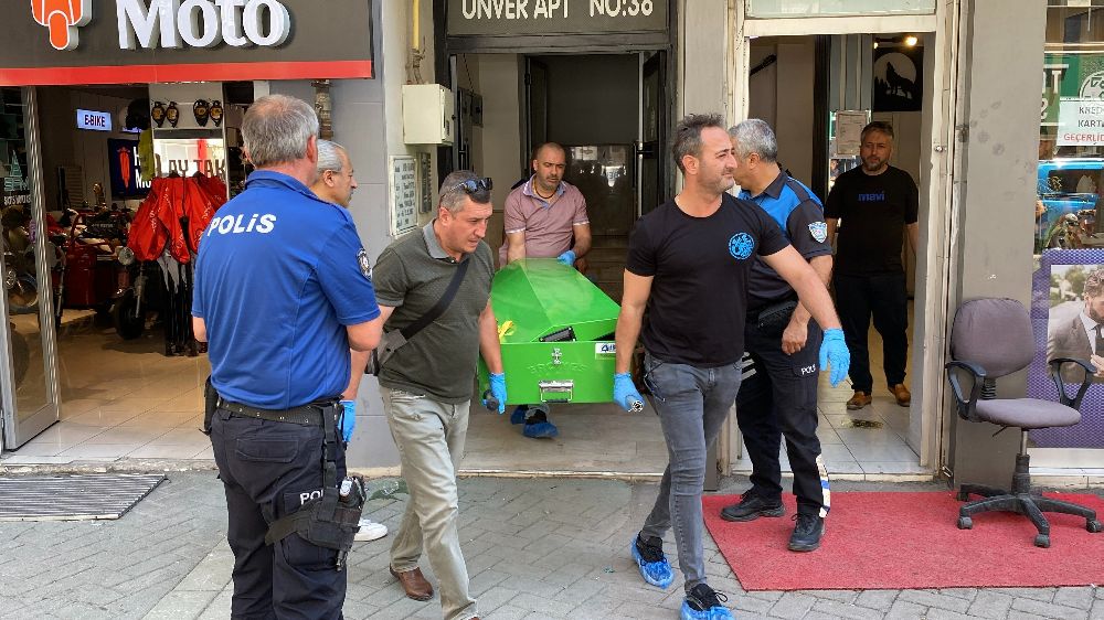  Haber alınamayan genç adamın şüpheli ölümü