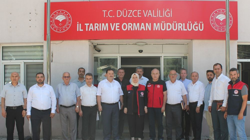  Hayvancılıkta üretim ve verimlilik Düzce'de masaya yatırıldı