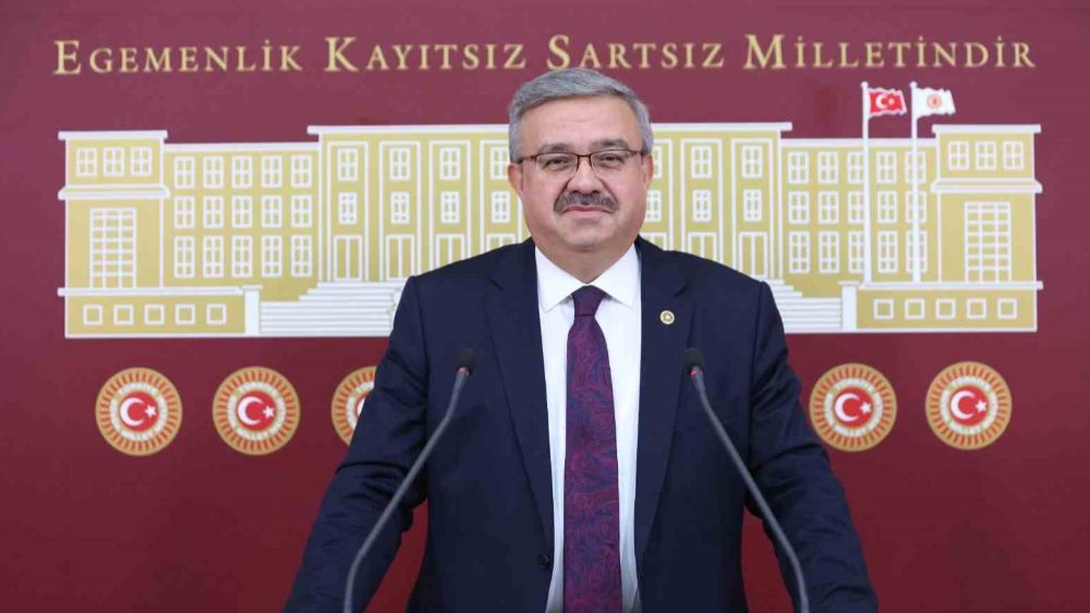  İbrahim Yurdunuseven, TBMM Başkanlık Divanı Katip Üyeliğine seçildi