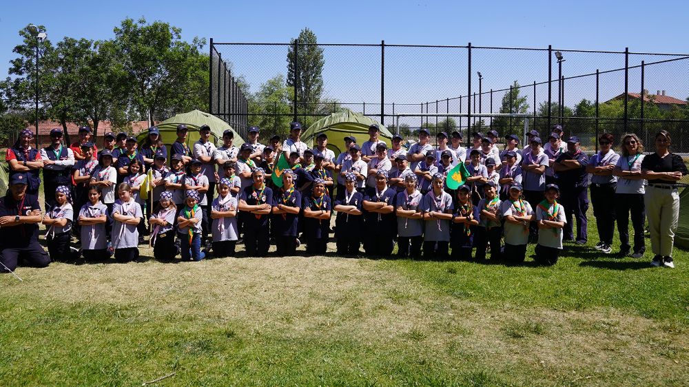 İzciler kamp heyecanı yaşıyor