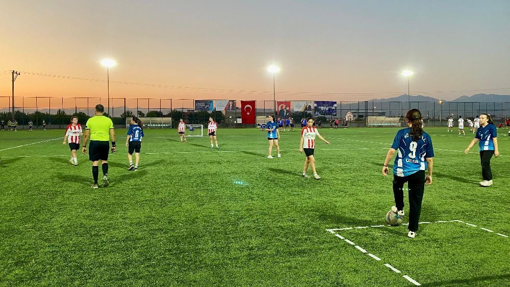 Koçarlı’da futbol turnuvası başladı