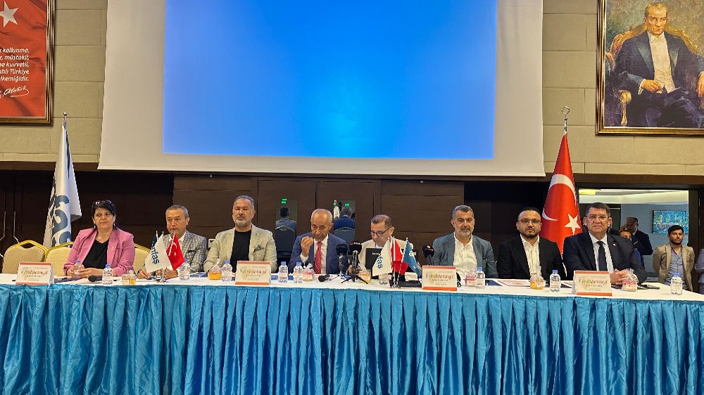 Lise öğrencilerinin sergisi büyük ilgi gördü