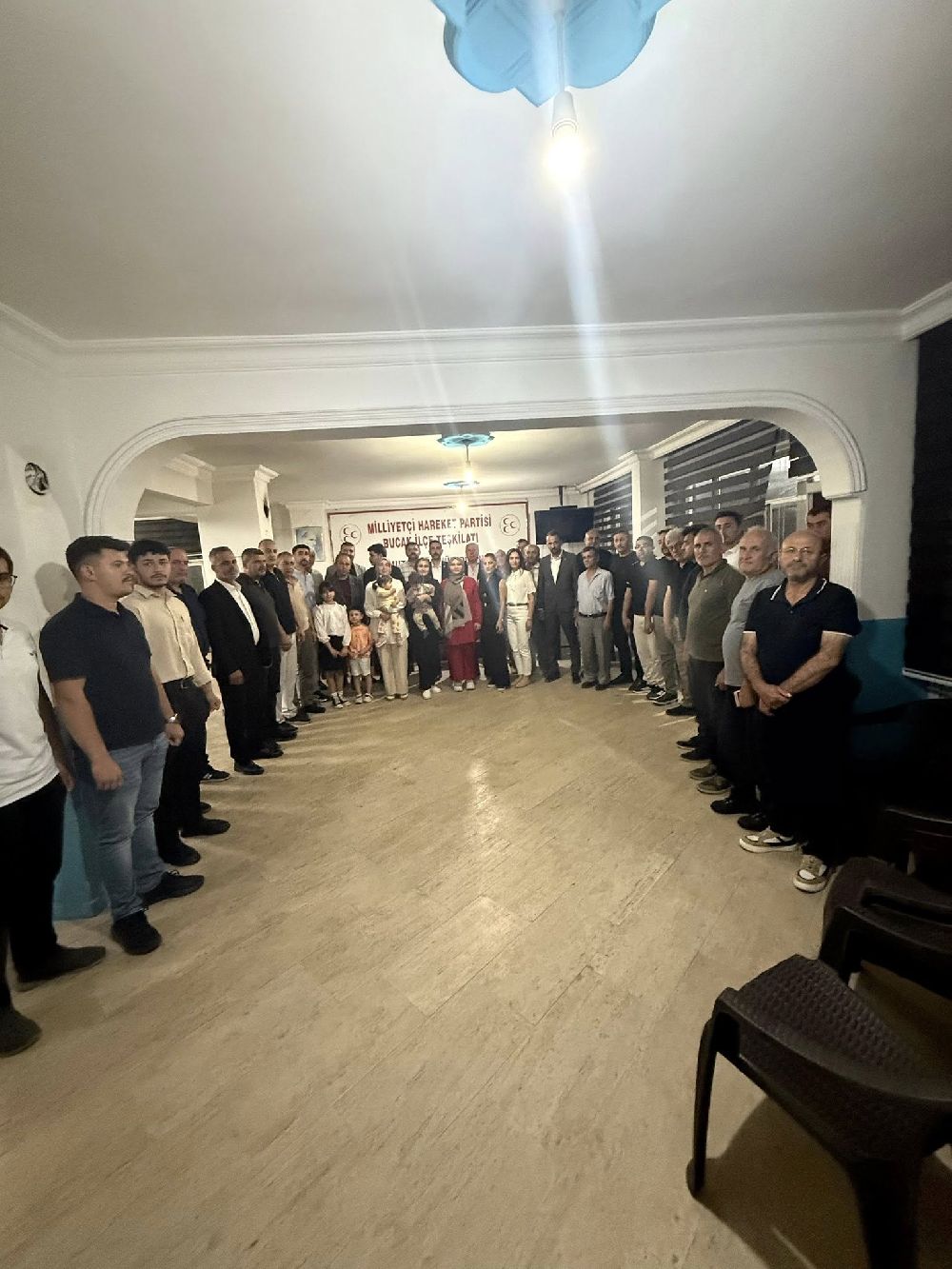 MHP Bucak’ta bayramda kenetlendi! Bayramlaşma programında buluştular