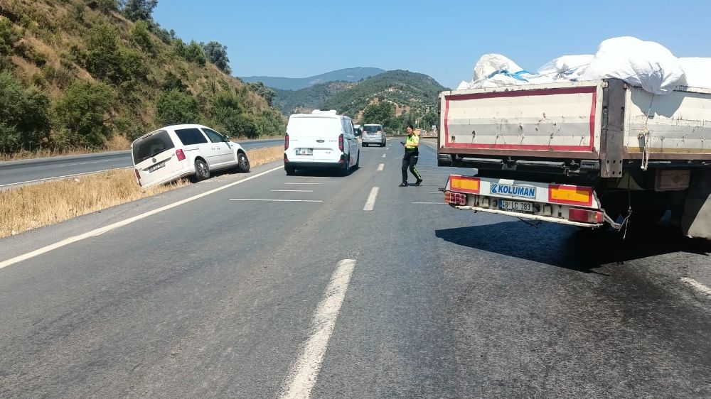 Milas-Söke Karayolu'nda trafik kazası