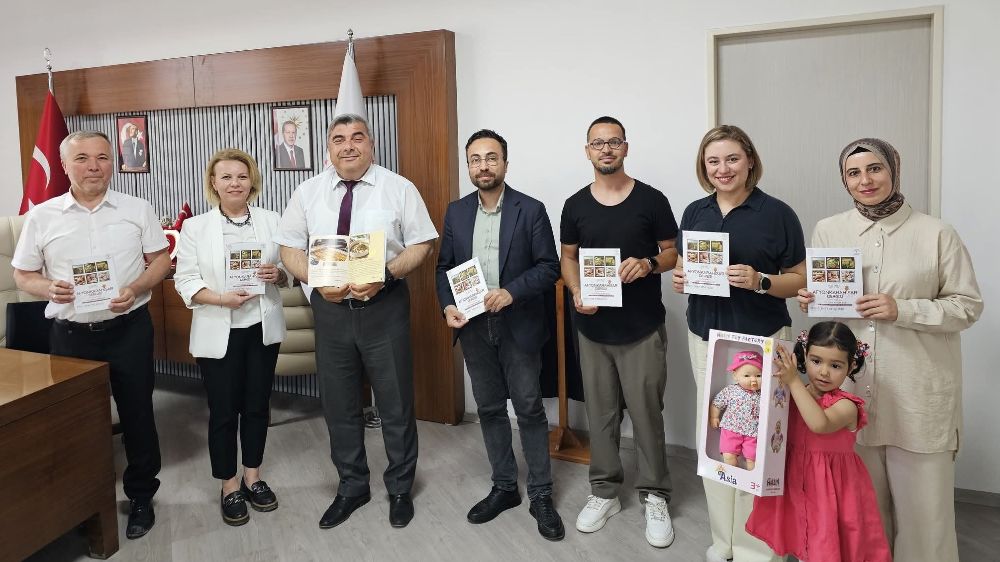 Öğrencilerin hazırladığı dergi büyük ilgi gördü