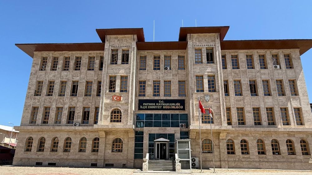 Patnos’ta İlçe Emniyet Müdürlüğü’nün kararlı ve planlı çalışmaları sayesinde, birçok suç henüz işlenmeden engelleniyor.