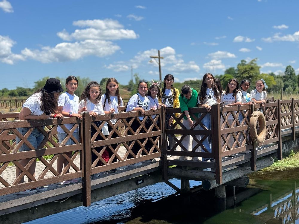 Petek Genç gezi ve kamp programları başladı