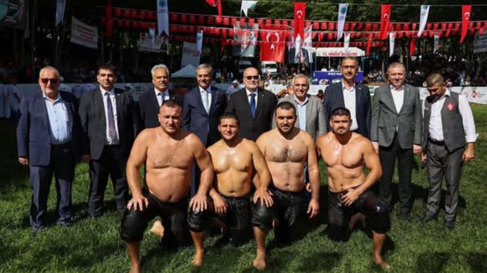 Sakarya Hendek 21. Selman Dede Yağlı Güreşleri Başpehlivanı belli oldu 
