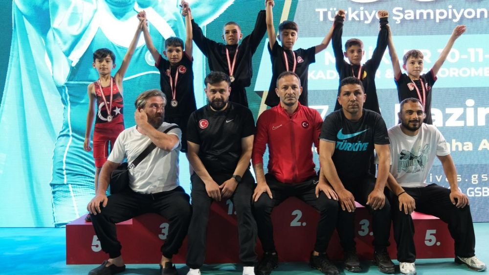 Serbest Güreş Türkiye Şampiyonasında Bilecikli sporcuları büyük başarılara ulaştı