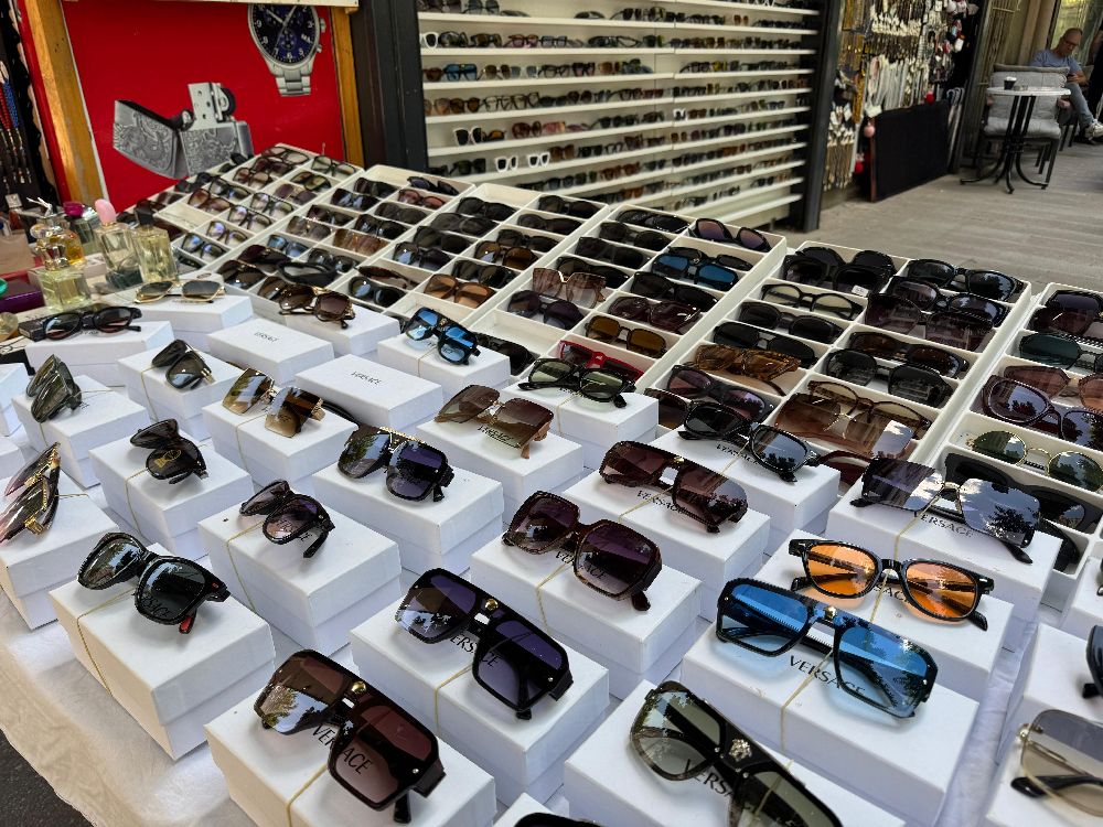 Sıcak hava gözlük satışlarını arttırdı