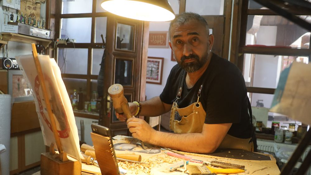  Sivas'ın tarihi değerleri Afrika kökenli ağaçlara işleniyor