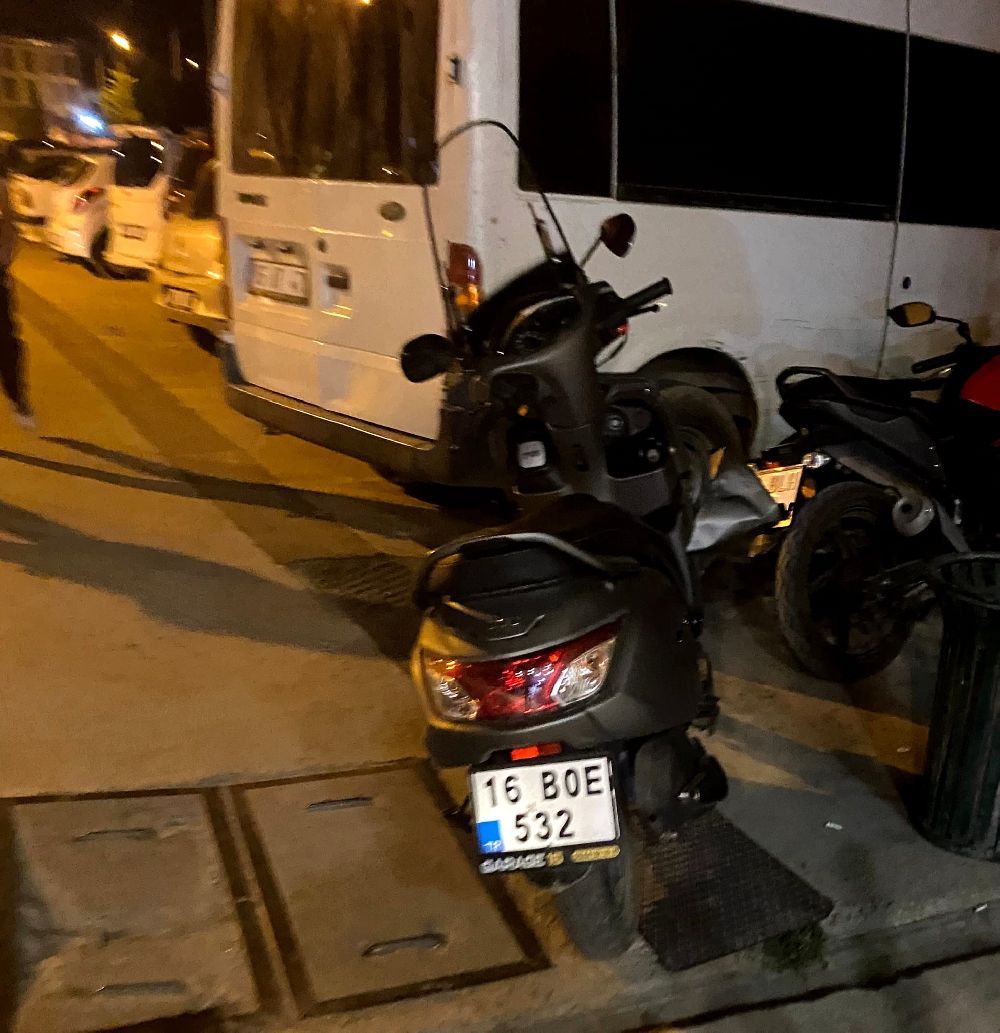 son dakika Bursa'da motosikletler çarpıştı 4 yaralı 1 kişinin parmağı koptu