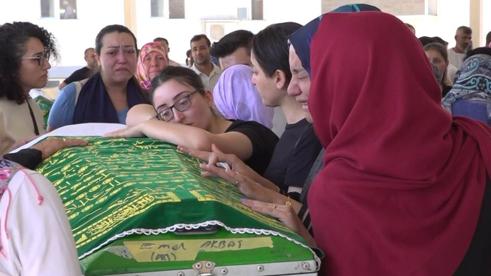 Şüpheli şekilde düşerek hayatını kaybeden hamile kadının ailesi cinayet iddiasında bulundu