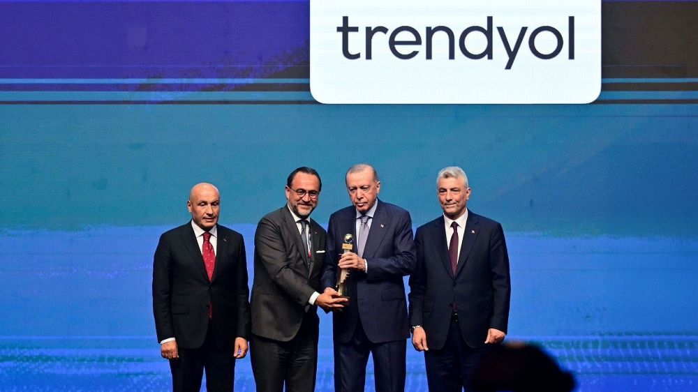  Trendyol'a e-ihracat kategorisinde birincilik ödülü