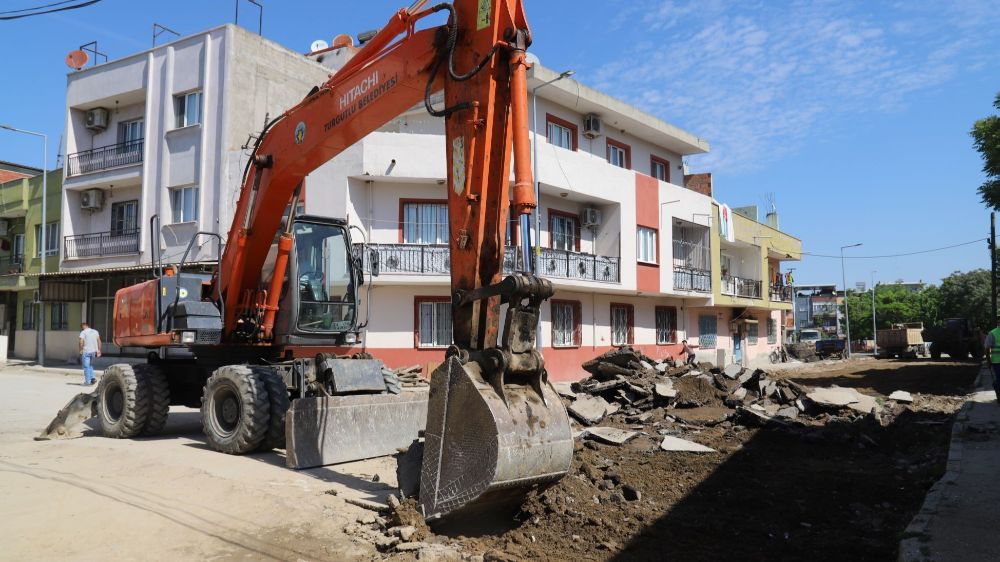Turgutlu’nun Atatürk Mahallesindeki bütün sokaklar yenileniyor