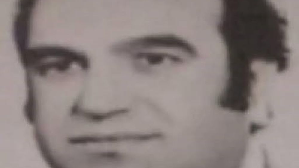 Ünlü oyuncu Uraz Kaygılaroğlu'nun dede acısı