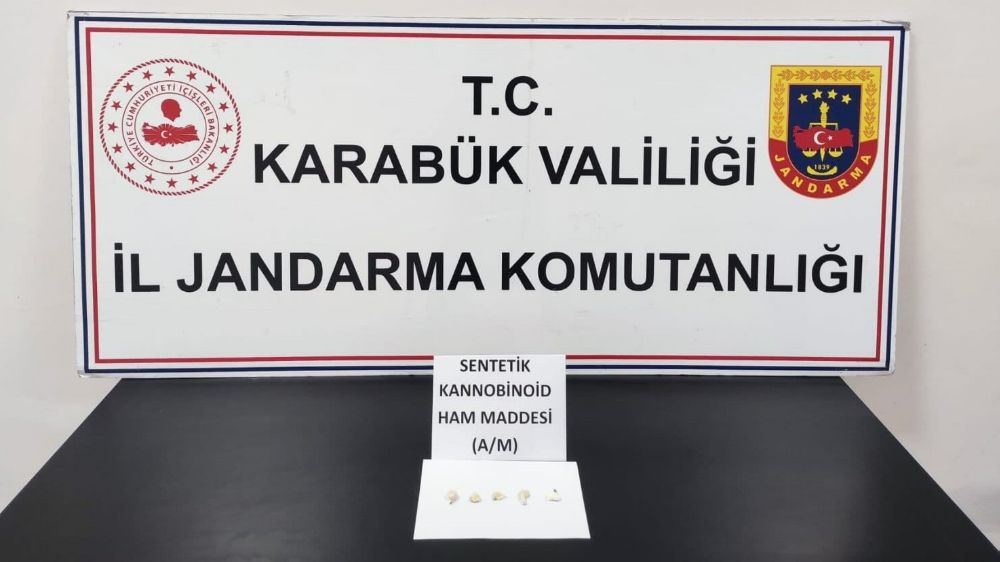 Uyuşturucu operasyonunda 3,28 gram bonzai ele geçirildi