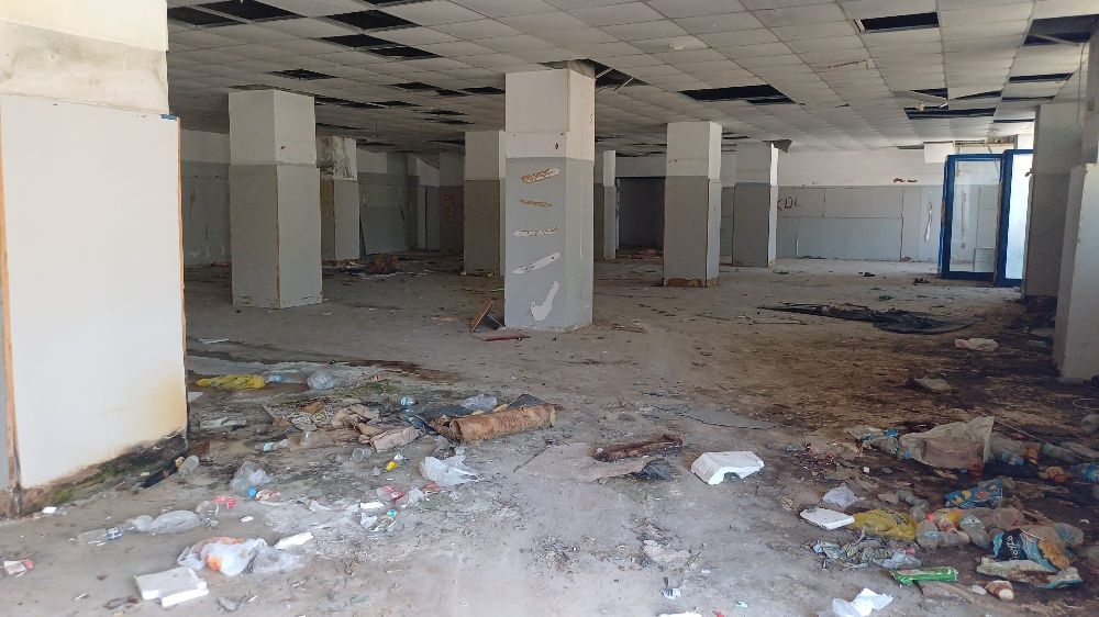 Yalova'da alkol alırken tartıştığı arkadaşını boğazından bıçaklayarak öldüren zanlı adliyede