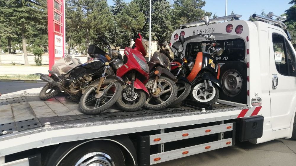 Yalvaç'ta motosiklet denetimi: 6 araç men edildi, 1 sürücü alkollü yakalandı