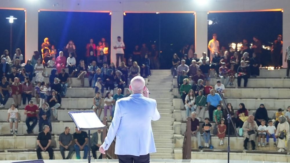 Yaz etkinliklerinde, TSM sanatçısı Abdullah Ercan sahne aldı