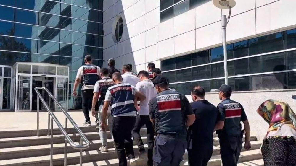 11 Milyon TL'lik dolandırıcılık olayına karışan 57 şahıs yakalandı