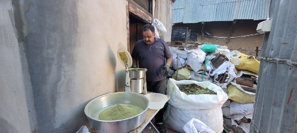 120 çeşit bitkinin karışımıyla elde edilen baharat Zetrin